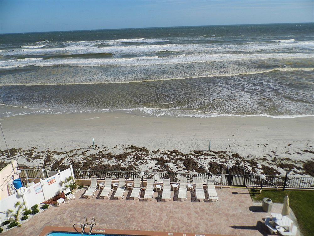 Holiday Inn Express & Suites Oceanfront Daytona Beach Shores By Ihg Exterior foto