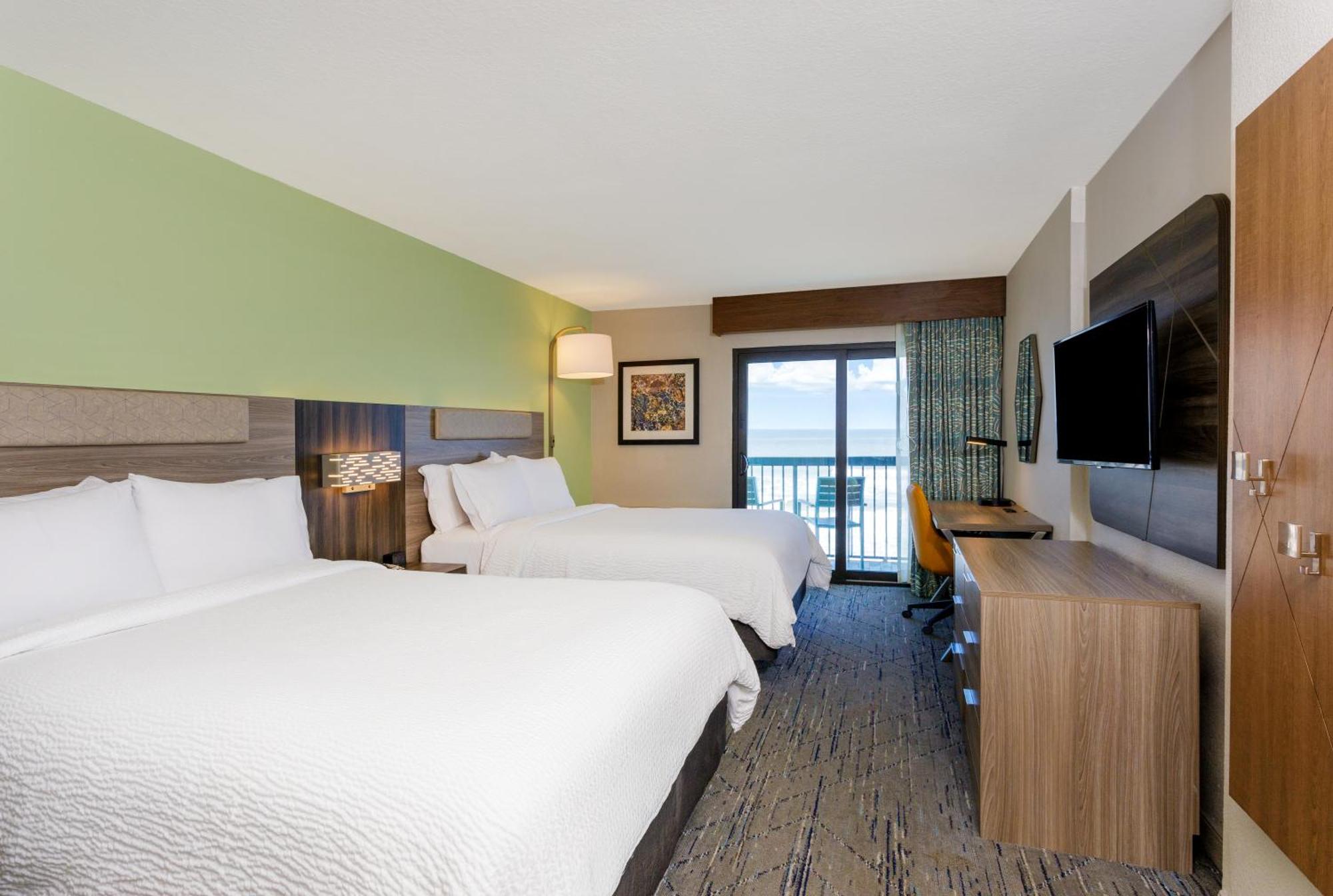 Holiday Inn Express & Suites Oceanfront Daytona Beach Shores By Ihg Exterior foto